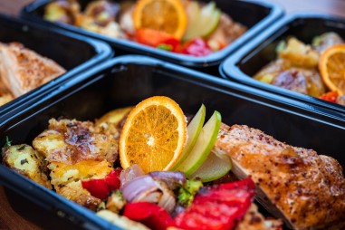 Ajoutez des Plateaux repas à la réservation de votre Love Room Béthune et Lens